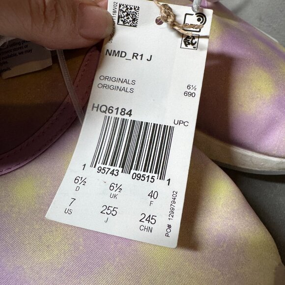 Adidas NMD R1 Bliss Lilac Sneaker Shoes Size 7 NEW WITH TAG - Picture 13 of 14